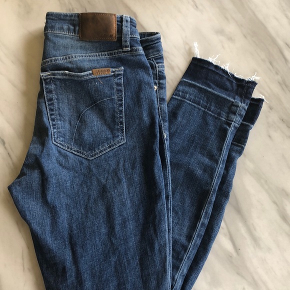 Joe’s Icon raw hem skinny jeans - Picture 3 of 5
